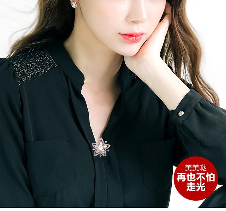 小锆石胸针佩戴效果-07.jpg