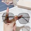 P28153 Gafas de Sol Unisex para Pareja HD Polarizadas Espejo Parasol Retro Elegantes para Mujer Disparo Callejero Combinan con Todo Espejo para Conducir