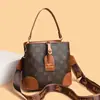 Bolso tipo cubo de alta gama para mujer, Bolso de mano de nicho de lujo ligero para mujer, Bolso pequeño cruzado de un solo hombro de gran capacidad