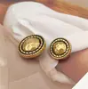 Botones Convexos Irregulares Pintados con Borde Dentado Estilo Academia Británica Vintage para Chaquetas, Camisas y Ropa Versátil