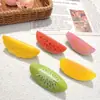 Ensalada de frutas de juguete divertida y realista Accesorios de resina Llavero DIY Colgante creativo personalizado Pegamento de crema Pinza para el pelo pequeña