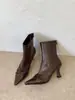 Elegantes botines de tacón de aguja para mujer con diseño plisado y punta fina para primavera/otoño, que brindan un aspecto sofisticado y estilizado, con cierre de cremallera trasero