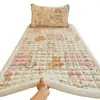 Colchón de Terciopelo de Leche Engrosado para Clase Transfronteriza en Vivo Cubierta de Cama Tatami Doméstica Colchón Plegable Individual para Siesta en Dormitorio