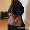 Bolsa de grande capacidade transfronteiriça feminina nova design retrô estiloso senso de design mochila casual para o dia a dia bolsa de ombro único moderna