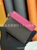 Popular Suministro Directo de Fábrica Venta al por Mayor Comercio Exterior Europeo y Americano Serie Clásica de Cartera Portatarjetas con Letras Full Cuero Portatarjetas 82739