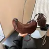 Moda transfronteriza, bolsos de alta calidad para mujer, gran capacidad, nueva colección otoño 2026, diseño de nicho, bolso retro para el día a día, bolso tipo dumplings
