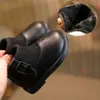 Zapatos de otoño e invierno para niña bebé suela suave botas para niños pequeños botas cortas zapatos de princesa botas cortas antideslizantes para niña pequeña botas pequeñas de cuero para niña zapatos de cuero