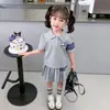 Conjunto de Verano para Niñas Camisa Polo de Manga Corta Infantil 2026 Nuevo Bebé Kuromi Estilo Universitario Falda Plisada Ropa