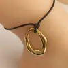 Tobillera con Colgante Ovalado Hueco de Forma Irregular de Moda Transfronteriza Europea y Americana Joyería para el Pie Venta al por Mayor