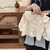 Conjunto de Outono para Meninas 2026 Nova Moda Colete de Tricô para Bebê Camisa Jeans Conjunto de Três Peças
