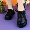 Zapatos de cordones con suela gruesa estilo británico para mujer, nuevos zapatos de cuero otoño 2026, mocasines casuales de punta redonda con suela blanda para madres