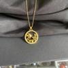 Marca Panda Perro Animal Ins Collar Mujer Fresco y Dulce Versátil Gama Alta Sensible al Color Nicho Lujo Ligero Colgante