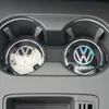 Directo de fábrica almohadilla para taza de coche de silicona decoraciones para caja de almacenamiento de control central de coche posavasos de coche luminoso explosiones