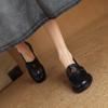 Sapatos Femininos Slip-On Retrô Salto Baixo Couro Genuíno 2025 Novos Mocassins de Solado Macio para Mulheres Sapatos Pequenos de Couro Britânicos para Mulheres