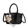 Bolsa Feminina Minimalista Casual e Estilosa 2026 Nova Moda Primavera Bolsa de Ombro Transversal Design de Nicho Bolsa Saco