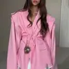 Moda Femenina Europea y Americana Otoño 2026: Nueva Chaqueta Casual Larga Elegante y con Estilo, Lista para el Trabajo, de Corte Holgado y Ajustada
