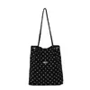 Bolso tote nuevo de gran capacidad, bolso de hombro nuevo y versátil, bolso de mano elegante para llevar debajo del brazo, alto valor estético, adecuado para ir al trabajo y salir.