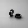 Brincos de clipe de ouvido minimalistas novos de nicho transfronteiriços com linha dupla fosca, brincos de aço inoxidável banhados a ouro, elegantes e únicos, com um toque de luxo