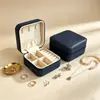 Mostrador de joyería, caja de regalo de cuero para joyería, caja cuadrada para joyería, caja para pendientes de alta gama, liga para el cabello y broche, personalizable con impresión de logotipo