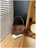 Bolsa de Hombro Tejida de Nuevo Estilo Coreano de Nicho para Mujer, Elegante Bolso de Mano de Hombro Único para Madre e Hijo