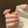 Bestseller Xiaohongshu Anel Estrela de Oito Pontas Retrô para Mulheres, Temperamento de Luxo Leve, Sensação de Alto Padrão, Estrelas Cruzadas, Anel Ajustável