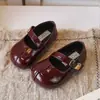 Zapatos Mary Jane estilo retro francés para niñas, con cierre de velcro, zapatos de cuero para niños planos y versátiles de suela blanda, adecuados para primavera y otoño
