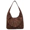 Bolsa Tote Estilo Preguiçoso Outono Inverno Estampa de Leopardo Retrô Nova Feminina Coreana de Nicho Grande Capacidade Casual Bolsa de Ombro Bolsa de Braço
