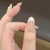 Uñas Portátiles Pura Hechura a Mano Ins Flor de Perla Estéreo Lazo Esmalte de Uñas Blanco y Rico Uñas Postizas Removibles