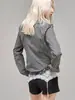 Abrigo corto de estilo sexy de chica caliente con estampado a cuadros vintage americano para mujer, con un ajuste entallado que ciñe la cintura y pantalones cortos con diseño de dobladillo de encaje