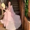 Nuevo vestido largo de verano para mujer, estilo francés con cuello halter para vacaciones en la playa, vestido de gasa rosa