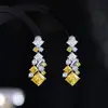 Aretes Geométricos para Mujer, Estilo Fresco y Dulce, Aguja de Plata 925 Incrustada con Circonia, Electrochapado que Conserva el Color, Venta al por Mayor de Aretes de Alta Gama