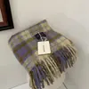 Bufanda de Cuadros Otoño e Invierno 2025 para Mujer Estilo Coreano Borlas Protección Cálida para el Cuello Bufanda Gruesa de Mohair