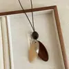 Collar Largo de Resina con Gradiente Geométrico Minimalista para Mujer Diseño de Nicho Moda Tendencia Cadena Versátil para Suéter