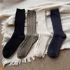 Calcetines Holgados de Alto Peso 73g para Otoño e Invierno, Tejido Grueso, con Cordones Gruesos, Modernos de Algodón Retro Espesados Largos para Hombres y Mujeres, Calcetines de Pareja