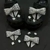Zapatos con Agujeros DIY Charms para Zapatos Estrella Rosa Lazo Nueva Hebilla de Zapato Estrella de Pedrería Accesorios Decoraciones de Moda