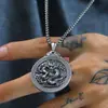 Nueva moda hip-hop personalidad creativa relieve redondo marca colgante hombre marea nacional doble cara dragón titanio acero collar venta directa