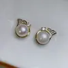 Novos Brincos de Pérola 2026, Design Simples e Fashion de Cauda de Peixe com Cravação de Diamantes, Versátil para o Dia a Dia, Acessórios de Orelha Femininos