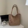 Bolso Tote Vintage Texturizado de Gama Alta para Mujer, Tendencia Otoño 2025, Gran Capacidad, Lujo Ligero, Casual, de Hombro/Debajo del Brazo