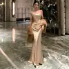 Vestido de compromiso sin tirantes color ámbar con brillo dorado claro, vestido de brindis nupcial de lujo ligero, vestido tipo bata, poliéster ajustado