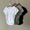 Camiseta de Verão 2026 com Gola Redonda, Manga Curta e Ombros Retos para Mulheres, Cintura Marcada com Franzidos, Emagrecimento, Única e Chique, Estilo Garota Spicy, Top Branco