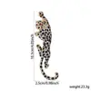 Moda Retro Europea y Americana Broche de Tigre Año Zodiacal del Tigre Pin Conmemorativo de Aleación de Diamante Unisex Corsage Decorativo