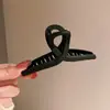 Pinza Triangular para el Cabello de Tela Estilo Coreano, Pasador Dulce y Elegante, Pinza de Tiburón, Lujo Ligero, Sensación de Alta Gama, Accesorio Versátil para el Cabello para Mujeres