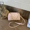 Bolsas Femininas de Nicho de Luxo 2026 Nova Coleção de Verão Estilo Coreano Bolsa Transversal Acolchoada com Corrente Bolsa Almofada Super Popular