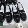 Zapatos Hechos a Medida en Guangzhou, Mocasines de Cuero Genuino con Tacón Grueso, Zapatos sin Cordones, Nuevos Zapatos de Cuero de Tacón Medio, Zapatos de Mujer de Charol con Suela Gruesa