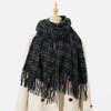 Cachecol Xadrez Transfronteiriço para Mulheres, Xale Quente de Inverno, Luxo Leve, Moda de Ponta, Estilo para o Dia a Dia, Cachecol Longo com Franjas, Atacado