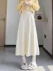 Saia com Franjas Projetada para Mulheres no Outono e Inverno, Saia de Lã Tricotada Branca de Estilo Suave, Saia Evasê de Cintura Alta com Caimento