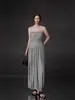 Nuevo Estilo Primavera/Verano 2026 Chic Perezoso Hombros Descubiertos Sin Mangas Fruncido Elegante Vestido Largo para Viajes con Textura de Alta Calidad