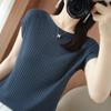 Blusa Feminina de Verão Fina Versátil Malha Manga Curta Ombro a Ombro 2024 Nova Blusa Soltinha Moda Feminina