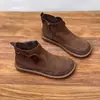 Elegantes botines de estilo retro, cálidos y acogedores para mujer, nueva colección de invierno 2026, hechos a mano, de punta redonda, suela plana y cómodos para madres