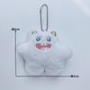 Colgante de monstruo de peluche de dibujos animados, lindo monstruo de tres ojos, bolso de estudiante de ojos grandes, muñeca, máquina, muñeca, venta al por mayor